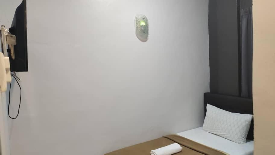 Hotel D Layaran Kuantan Lpt Exit 833 Exterior foto